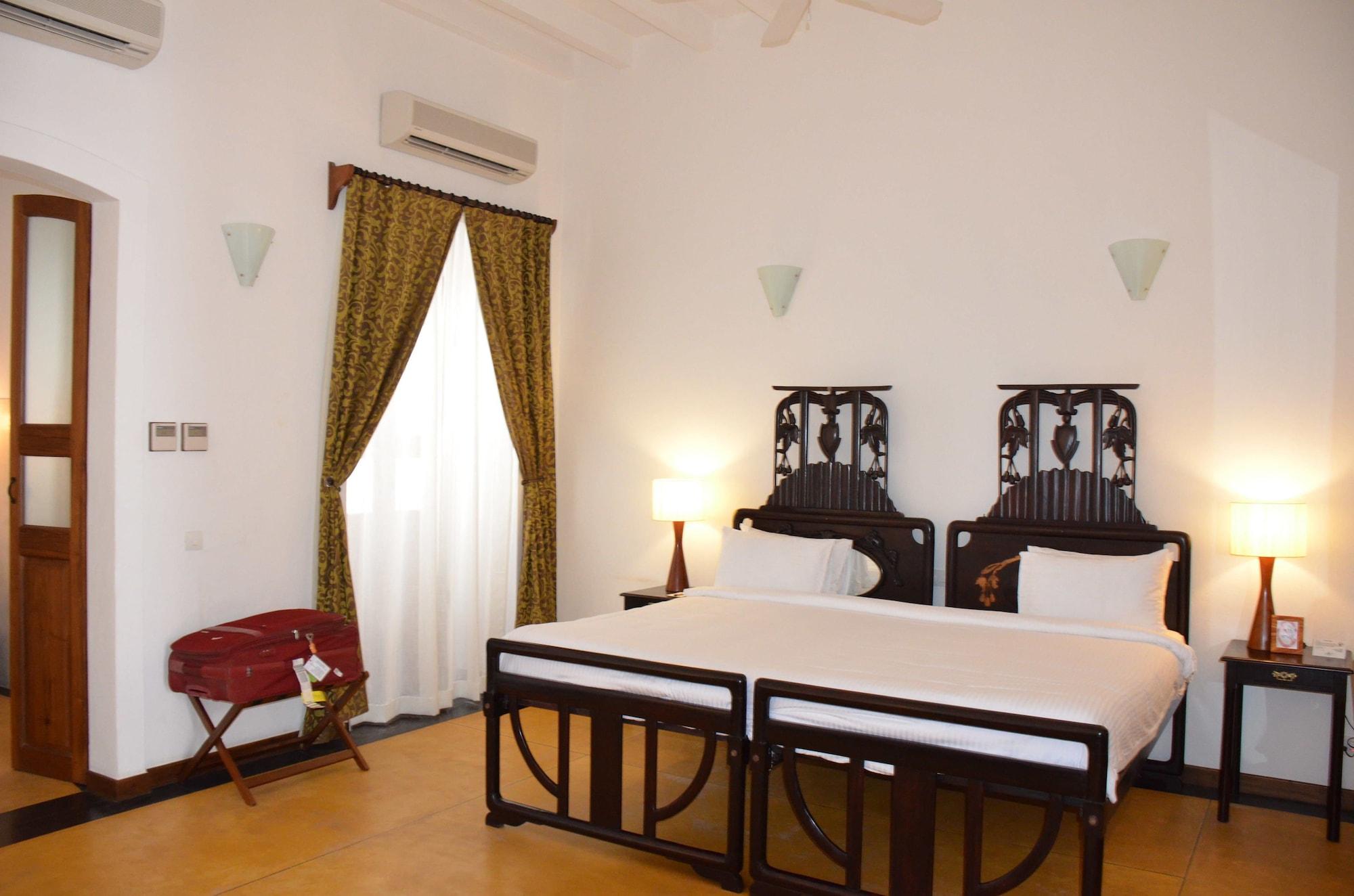 Palais De Mahe - A Cgh Earth Experience Pondicherry Exterior foto