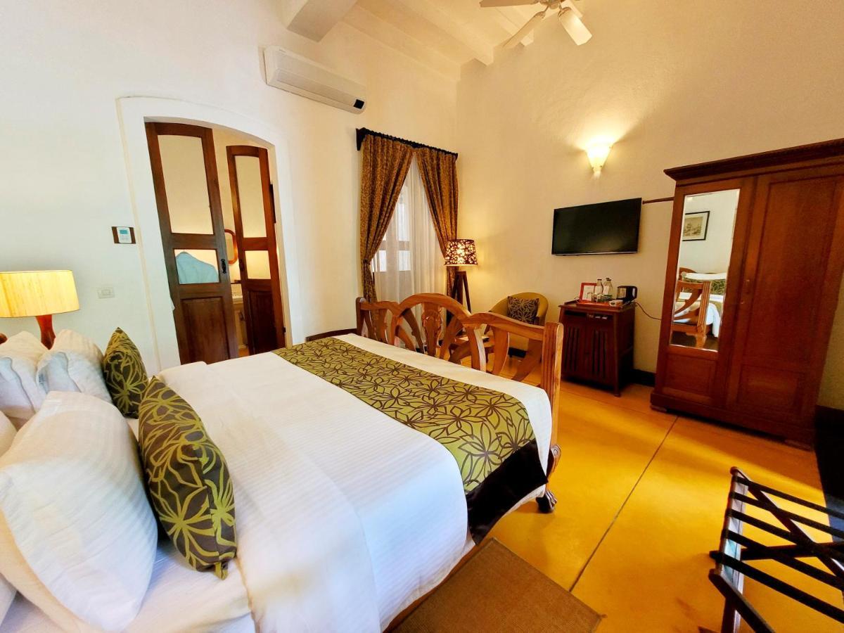 Palais De Mahe - A Cgh Earth Experience Pondicherry Exterior foto